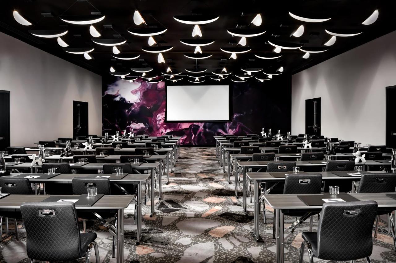 W Toronto Otel Dış mekan fotoğraf